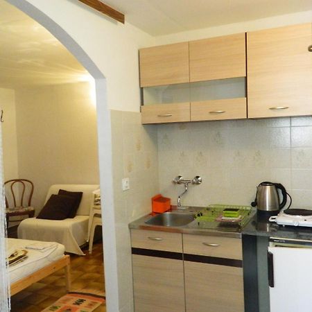 Ria 2 Apartment Baška Voda Екстериор снимка